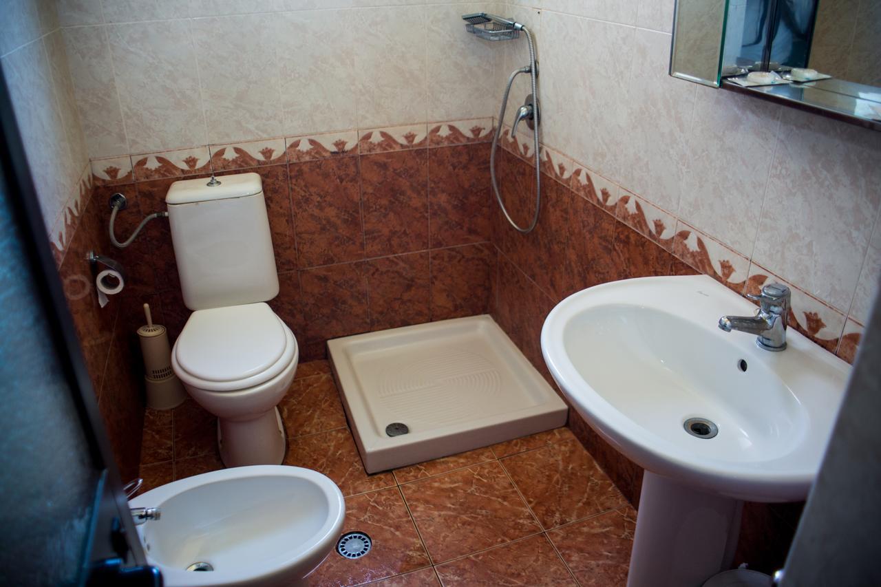 Hotel La Quercia Durres Room photo